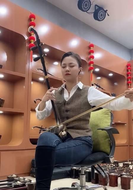 打造属于自己的迷你世界二胡（学习制作迷你世界二胡的详细步骤）  第2张